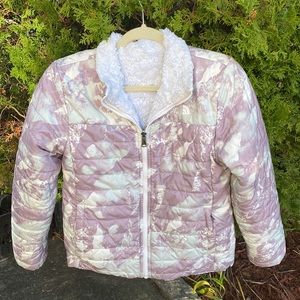 The north face girls mossbud swirl lavender gray and white jacket  size 14/16